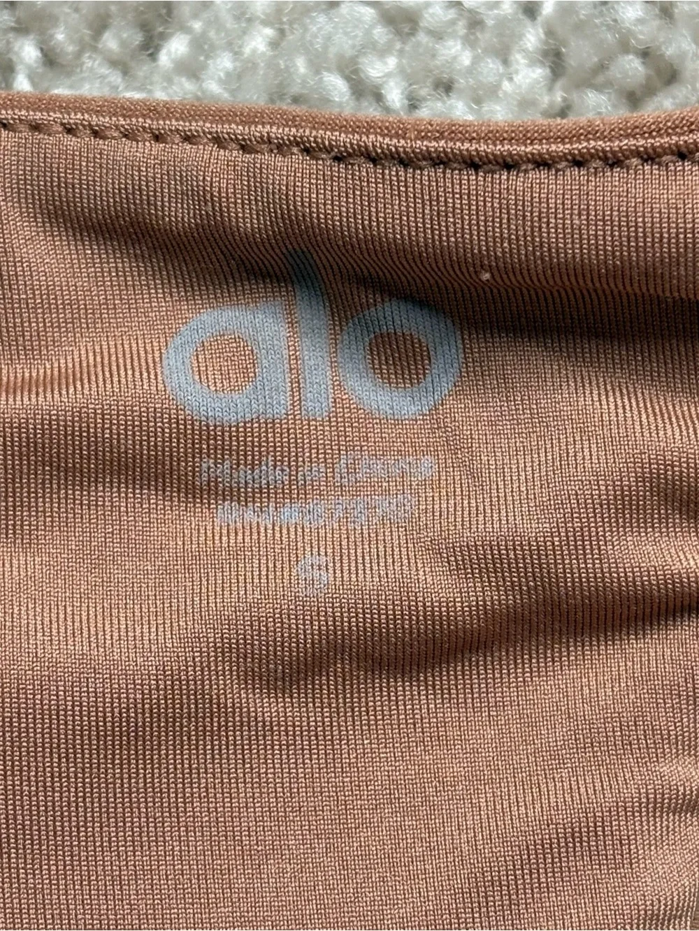 Alo Yoga V Bra